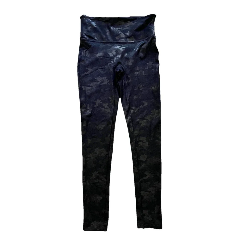 Spanx Anthropologie Slim Camo Faux Leather 20185R Leggings Pants Size PS Black
